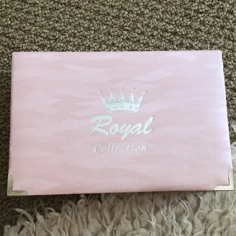 Royal Collection set - Picture 5 of 5